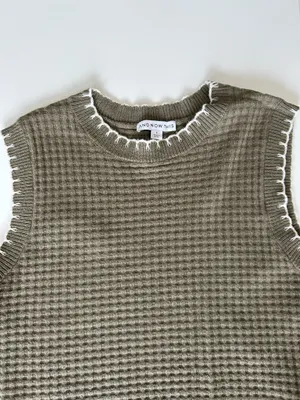 Macy's Olive green sweater vest thumbnail 5