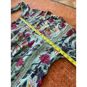 RD + Koko Anthropologie Blue Long Sleeved Teal Floral Printed Top” thumbnail 9