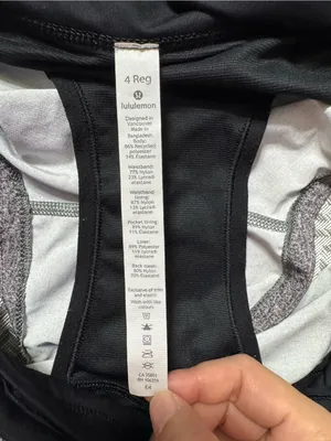 Lululemon Athletica Low-Rise Heather Gray Shorts Size 4 thumbnail 3