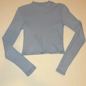 American Eagle Light Blue Pointelle Mock Neck Crop Long Sleeve Size Medium EUC thumbnail 3