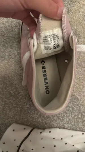 High-Top Converse thumbnail 8