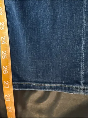 7 for all mankind Josefina skinny boyfriend Mid-Rise Distressed Jeans size 28 thumbnail 13