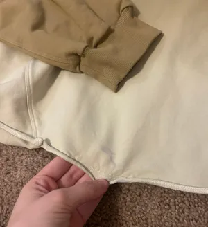 Sweatshirt thumbnail 2