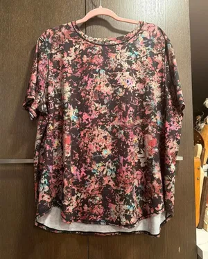 Lululemon short-sleeve athletic top vibrant multicolor floral women's 16 thumbnail 1
