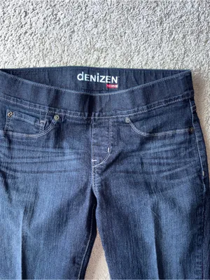 Women’s Denizen from Levi's Skinny Jeans in Dark Blue Wash Size: 10 thumbnail 3