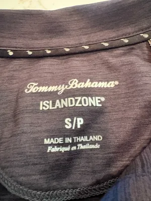 Tommy Bahama Top thumbnail 2