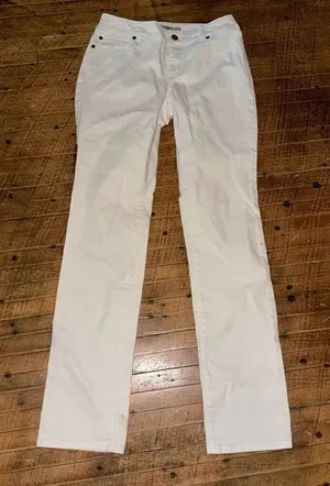 Chico’s white straight leg normcore 0/4 minimalist jeans thumbnail 1