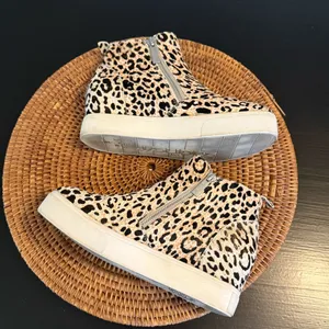 J/Slides Leopard‎ Print high top shoes Black Size 7 thumbnail 4