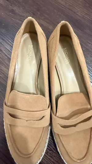 Michel kors loafers sz 8.5 thumbnail 2