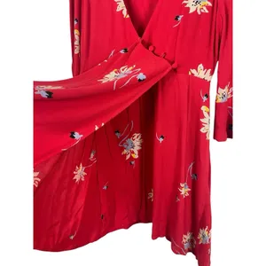 Free People Red Floral Wrap Dress Women’s S Bell Sleeve Boho Mini Dress thumbnail 4