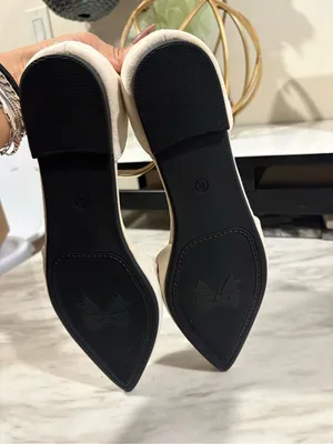 Pointed Toe Ankle thumbnail 7
