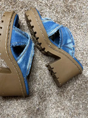 Delia's by Dolls Kill Star Worthy Cross Strap Slides 7 Denim Block Heel Sandals thumbnail 7