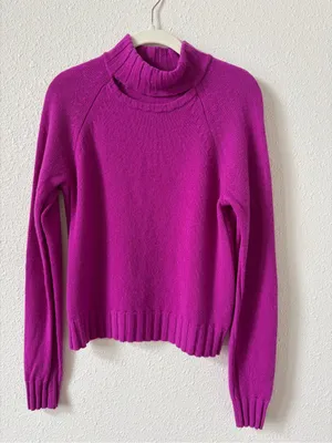 Equipment 100% Cashmere Mock Neck Sweater Pink Size Small Luxury Colorful Cutout thumbnail 1