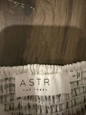 Going out top ASTR  thumbnail 2