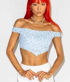 Princess Polly Jackson Blue Floral NWT 4 Off the Shoulder crop top Handkerchief thumbnail 1