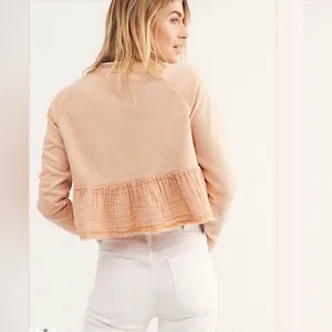 Free People Sweet Jane Pullover Peach Sweatshirt Top Medium thumbnail 2