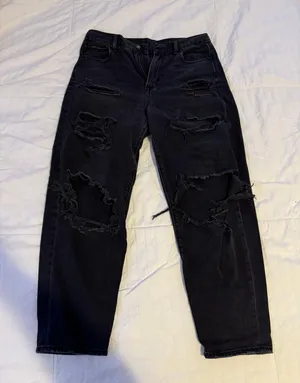 American Eagle Mom Jeans thumbnail 1