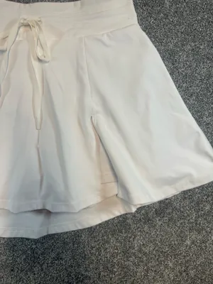 Blogilates Women’s Large White Skort Tennis Pickleball Athletic Drawstring Skirt thumbnail 5