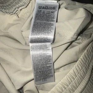 Gap Fit Runaround Pant XL NWT Khaki Athletic Lounge Gym Elastic Waist Bottoms thumbnail 16