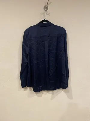 Banana Republic Shirt Womens XL Blue Solid Classic Fit Long Sleeve Dress Shirt thumbnail 4