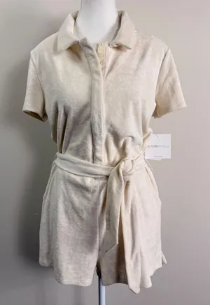 Beyond Yoga Tropez Romper Pistachio Cream Terry Cloth Short Sleeve Belted M NEW thumbnail 1