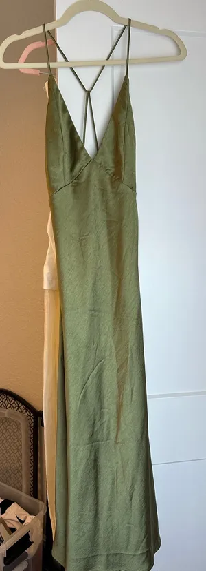 White fox green midi dress thumbnail 1