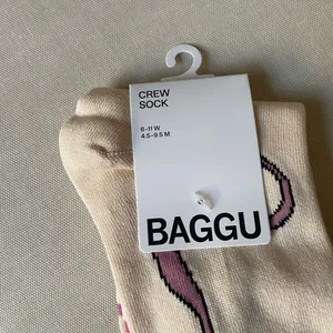 BAGGU Pink Bow Crew Sock thumbnail 2