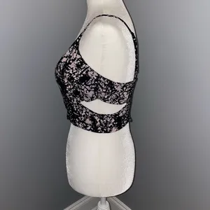crop top size medium thumbnail 2