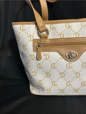 CL Women’s White & Tan Logo-Print Tote Bag Purse thumbnail 5