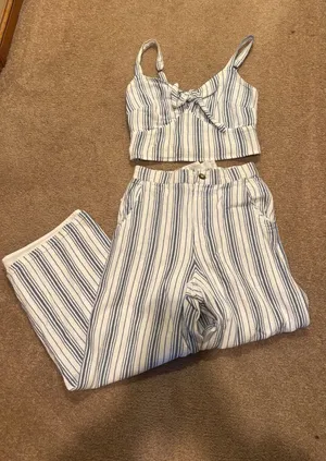 Hollister Matching Set thumbnail 1