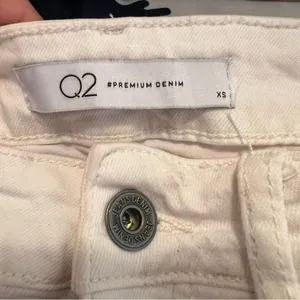 Q2 Premium Denim Womens Sz XS Wide Leg Pants Leopard Print Trim Cream Light Pink thumbnail 10