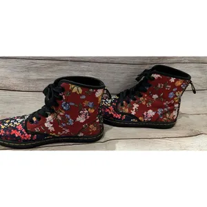 Dr. Martens Pink Floral Boots Kids Size 4 Womens Size 6 thumbnail 11