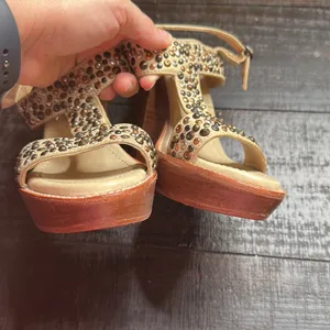 Frye Shoes Joy Studded cream colored heels size 7B thumbnail 2