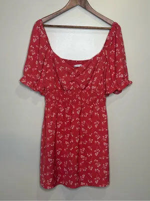 Abercrombie & Fitch Red Ditsy Smocked Floral Print Puff Sleeve Mini Dress thumbnail 4