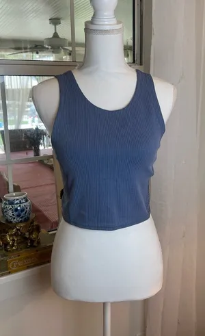 Lululemon Ribbed softstream Slate Blue Cropped Tank Top size 6. thumbnail 1