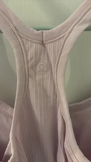 Lululemon Ebb Tank thumbnail 3