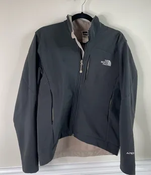 The North Face‎ black biopic women’s zip up soft shell jacket size medium thumbnail 1