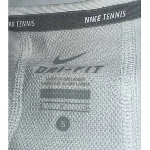 Nike Dri-Fit White Sport‎ Top Size S thumbnail 2