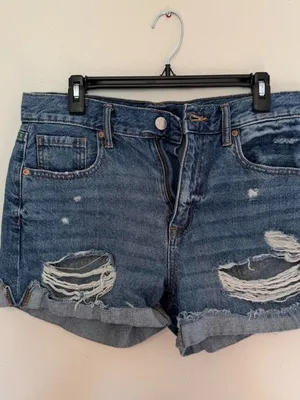 Aeropostale Denim Mom Shorts - Size 8 thumbnail 2