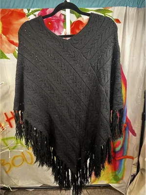 B128. Do everything in love- Black poncho with fringe and sequins thumbnail 1