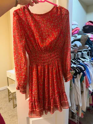 red dress thumbnail 4