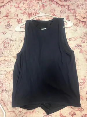 Lululemon Tank Top thumbnail 1