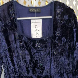 Lola P. Midnight indigo velvet vintage gown flared bottom formal dress prom wedd thumbnail 3