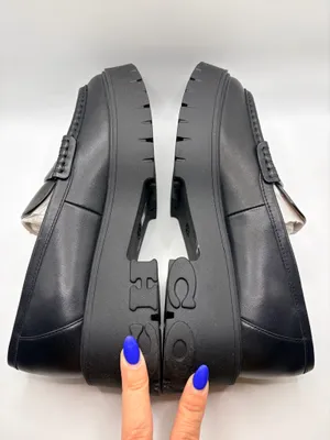 Coach Ruthie Leather Loafers Women’s 8B Black Chunky Lug Sole Platform Preppy Gold Logo thumbnail 7