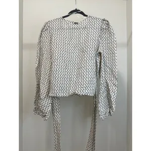 Billabong x Sincerely Jules Wrapped In Love Top SzL(10-12) NWT thumbnail 5