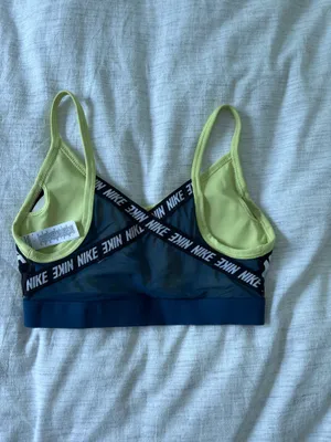 Nike Sports Bra thumbnail 3
