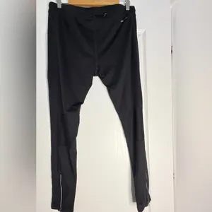 Nike Black Dri Fit Athletic Pants with Small Silver Swoosh, Size XL thumbnail 4