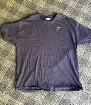 Gymshark Tee thumbnail 1