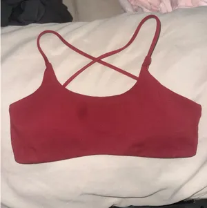 Amazon Sports Bra Red thumbnail 3