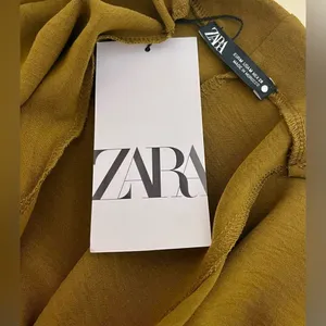 NWT - Zara VOLUMINOUS SLEEVE DRESS size Medium thumbnail 5